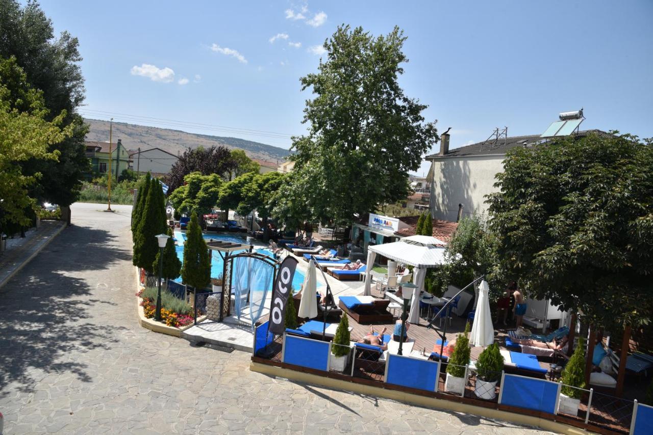 Krikonis Hotel Ioannina Exterior photo